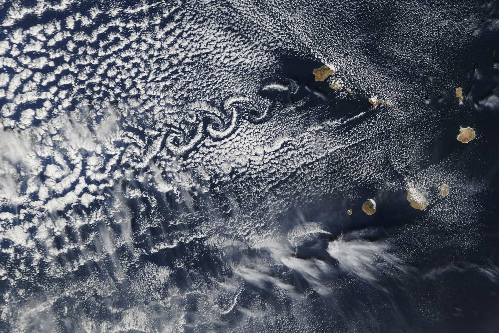 A long chain of staggered cloud eddies west of the Cape Verde islands