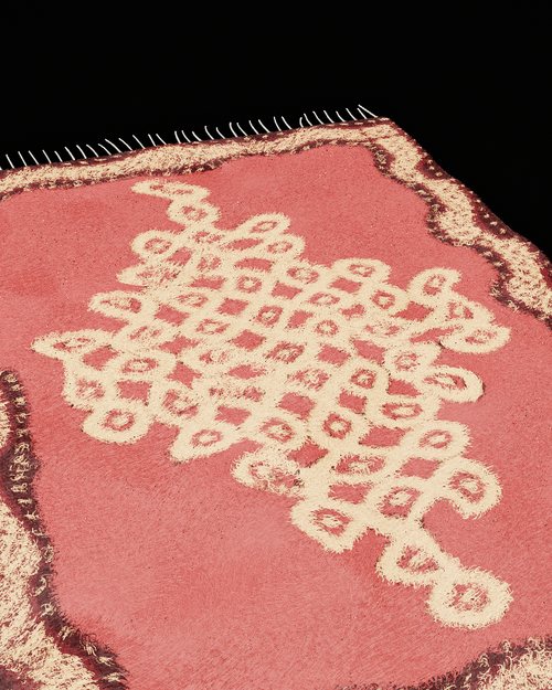 The kolam rug in jute, pale and dry